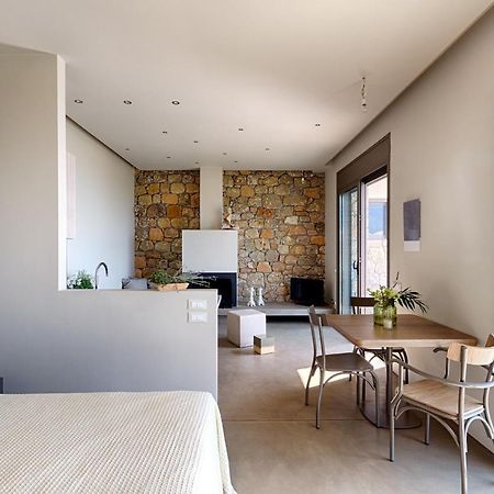 Euphoria Suites Avia Luaran gambar