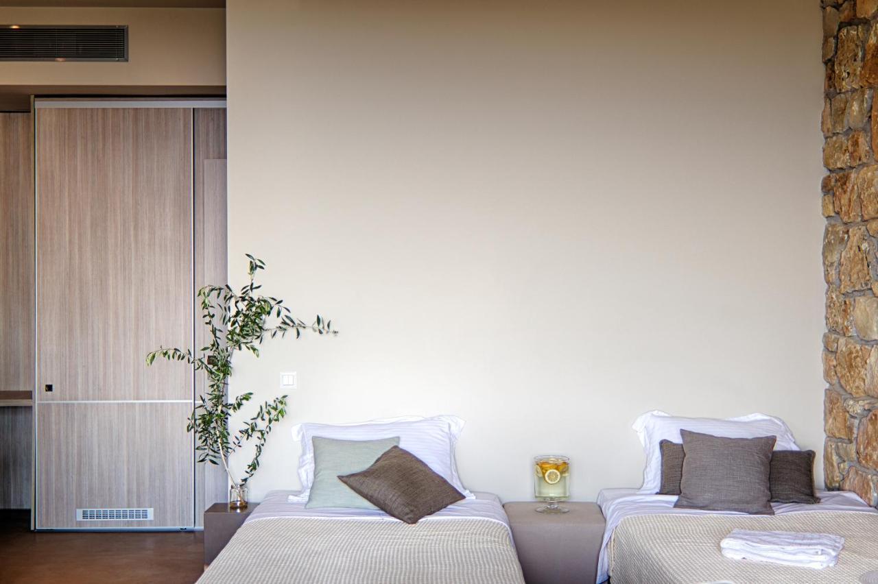 Euphoria Suites Avia Luaran gambar