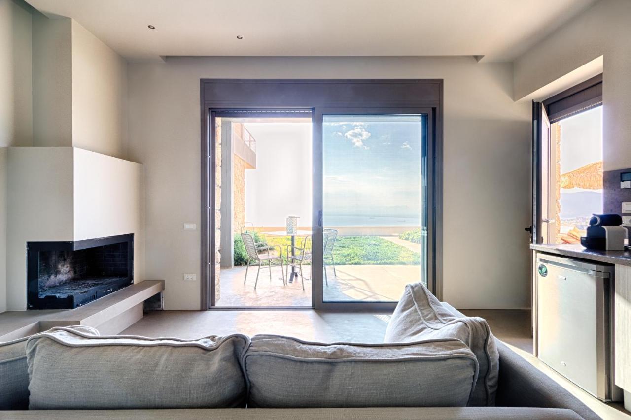 Euphoria Suites Avia Luaran gambar