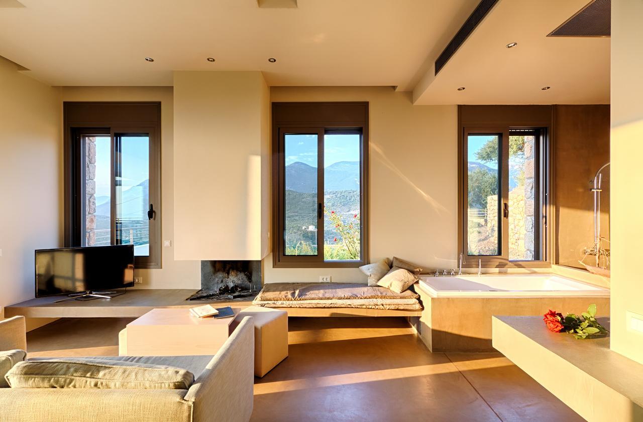 Euphoria Suites Avia Luaran gambar