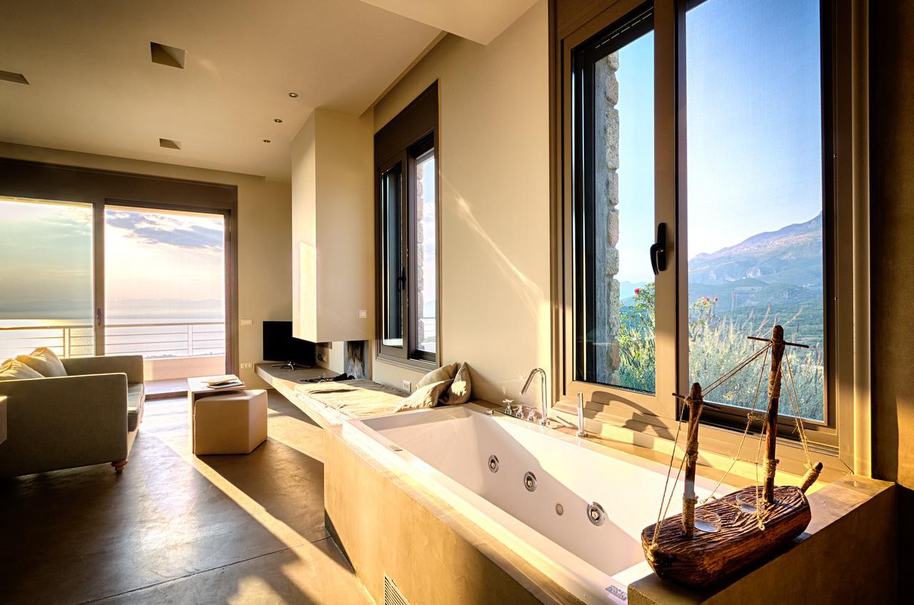 Euphoria Suites Avia Luaran gambar